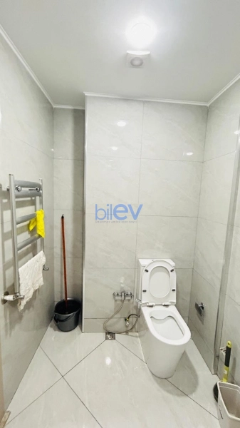 Aylıq Kirayə 2 otaqlı Yeni Tikili bina evi  70m², Bakı