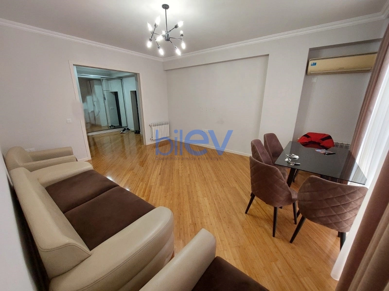 Aylıq Kirayə 3 otaqlı Yeni Tikili bina evi  87m², Bakı