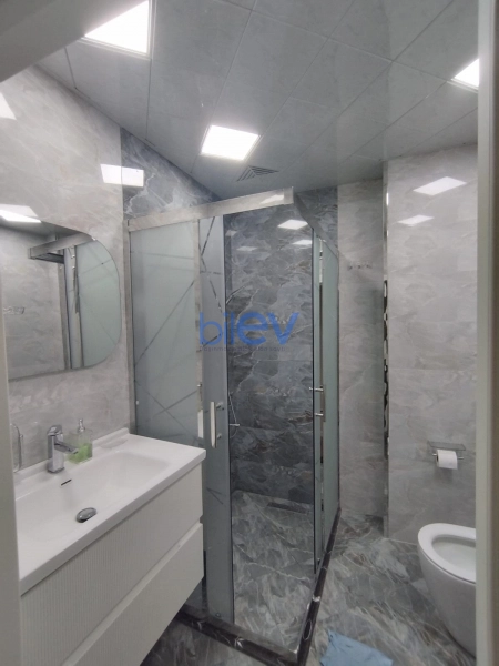 Aylıq Kirayə 3 otaqlı Köhnə Tikili bina evi  65m², Bakı