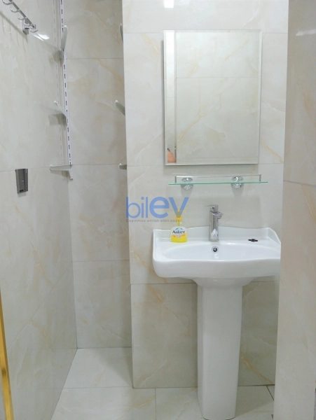 Aylıq Kirayə 2 otaqlı Yeni Tikili bina evi  70m², Bakı