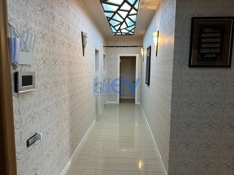 Aylıq Kirayə 3 otaqlı Yeni Tikili bina evi  170m², Bakı