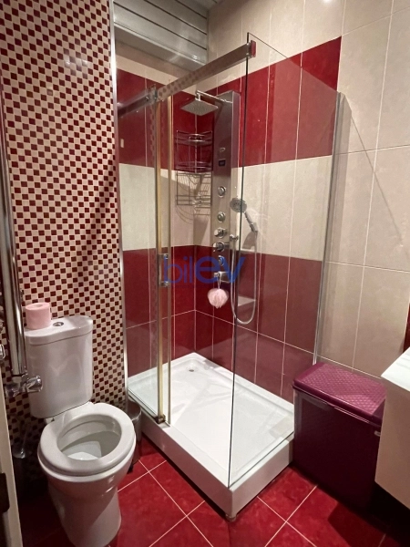 Aylıq Kirayə 3 otaqlı Yeni Tikili bina evi  170m², Bakı
