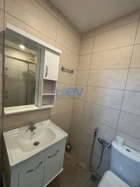 Aylıq Kirayə 3 otaqlı Yeni Tikili bina evi  60m², Bakı