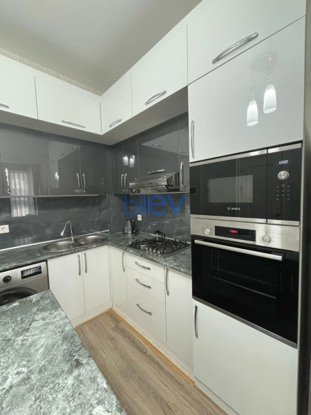 Aylıq Kirayə 3 otaqlı Yeni Tikili bina evi  60m², Bakı