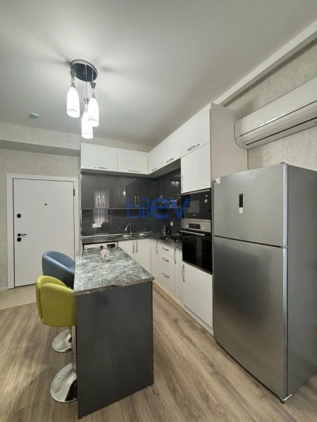 Aylıq Kirayə 3 otaqlı Yeni Tikili bina evi  60m², Bakı