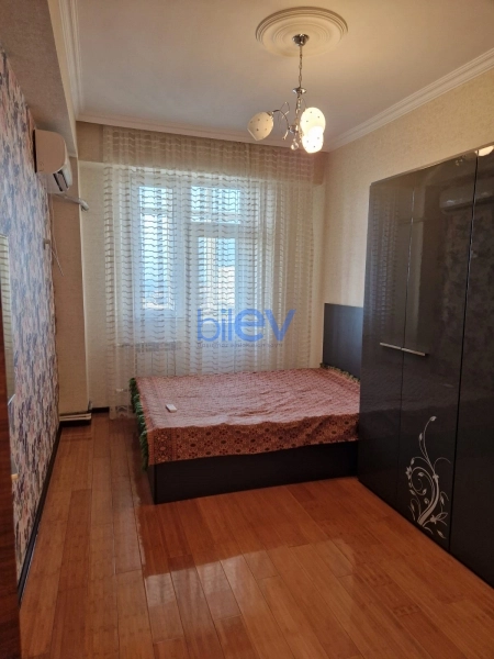 Aylıq Kirayə 2 otaqlı Yeni Tikili bina evi  50m², Bakı