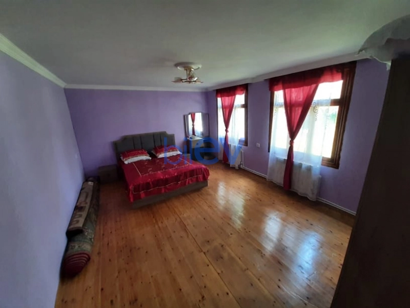 Günlük Kirayə 2 otaqlı Bağ evi  120m², Qəbələ