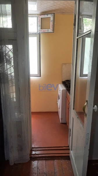 Aylıq Kirayə 2 otaqlı Köhnə Tikili bina evi  35m², Bakı