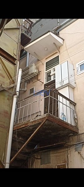 Satış 2 otaqlı Köhnə Tikili bina evi  54m², Bakı
