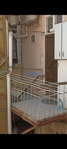 Satış 2 otaqlı Köhnə Tikili bina evi  54m², Bakı