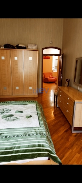 Satış 2 otaqlı Köhnə Tikili bina evi  54m², Bakı