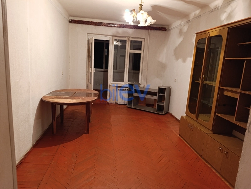 Aylıq Kirayə 2 otaqlı Köhnə Tikili bina evi  60m², Bakı