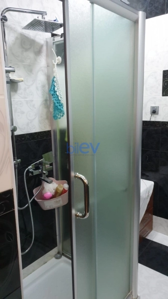 Aylıq Kirayə 6 otaqlı Həyət evi  300m², Bakı