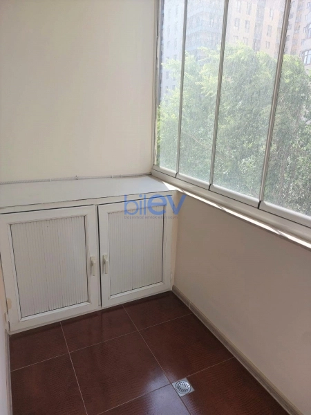 Aylıq Kirayə 3 otaqlı Yeni Tikili bina evi  145m², Bakı
