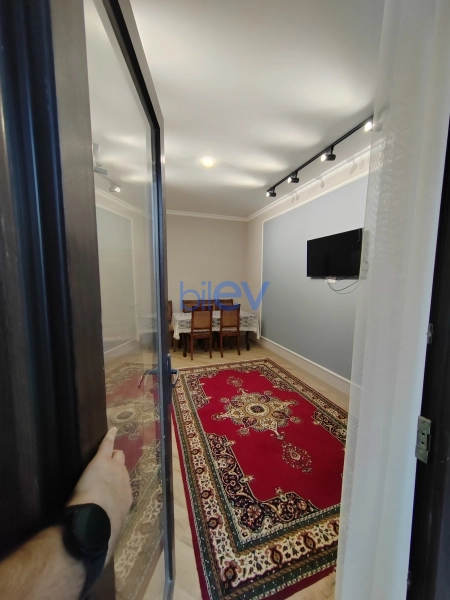 Aylıq Kirayə 2 otaqlı Yeni Tikili bina evi  82m², Bakı