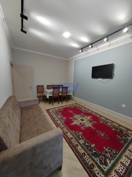 Aylıq Kirayə 2 otaqlı Yeni Tikili bina evi  82m², Bakı