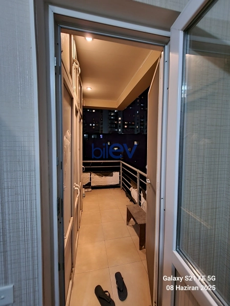 Aylıq Kirayə 2 otaqlı Yeni Tikili bina evi  90m², Bakı