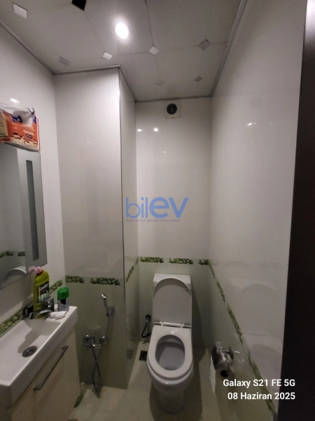 Aylıq Kirayə 2 otaqlı Yeni Tikili bina evi  90m², Bakı