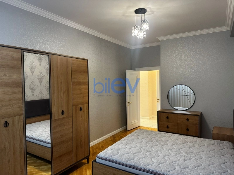 Aylıq Kirayə 2 otaqlı Yeni Tikili bina evi  80m², Bakı