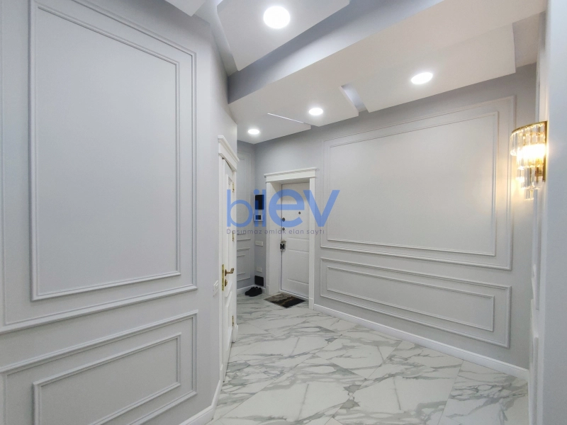 Aylıq Kirayə 3 otaqlı Yeni Tikili bina evi  110m², Bakı
