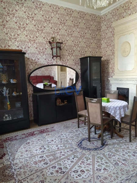 Aylıq Kirayə 2 otaqlı Köhnə Tikili bina evi  60m², Bakı