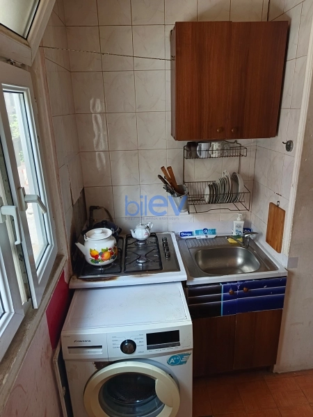 Aylıq Kirayə 2 otaqlı Köhnə Tikili bina evi  40m², Bakı