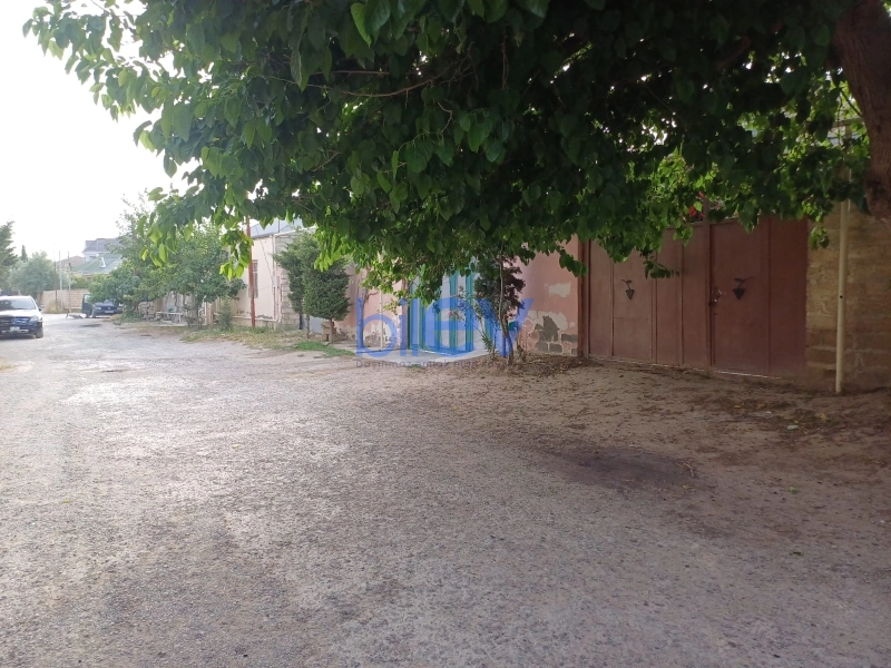 Aylıq Kirayə 2 otaqlı Köhnə Tikili bina evi  m², Bakı