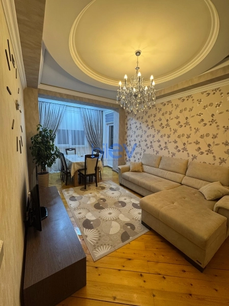 Satış 2 otaqlı Yeni Tikili bina evi  85m², Bakı