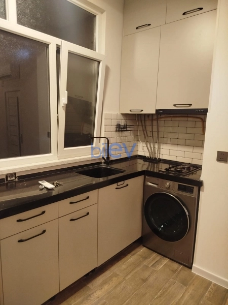 Aylıq Kirayə 2 otaqlı Köhnə Tikili bina evi  m², Bakı
