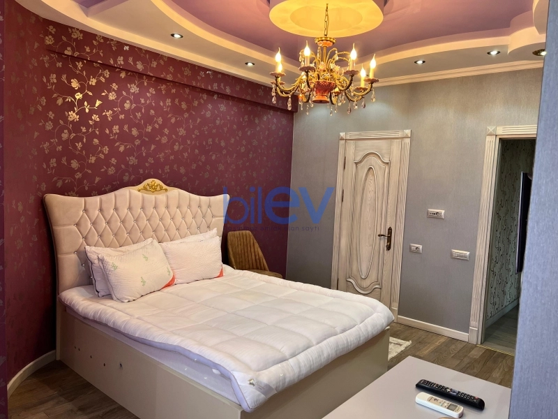 Aylıq Kirayə 4 otaqlı Yeni Tikili bina evi  150m², Bakı