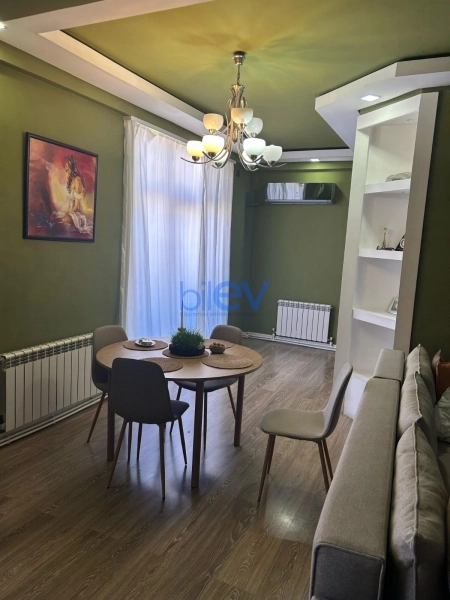 Aylıq Kirayə 2 otaqlı Yeni Tikili bina evi  75m², Bakı