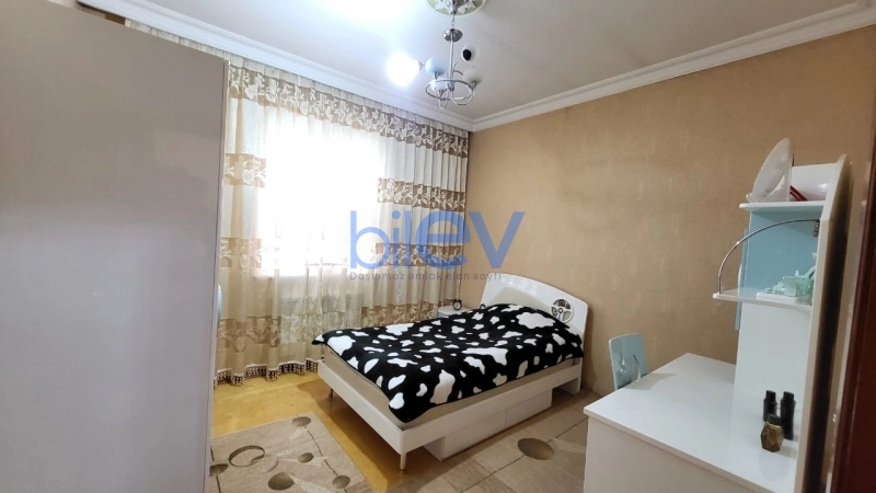Satış 7 otaqlı Həyət evi  220m², Bakı