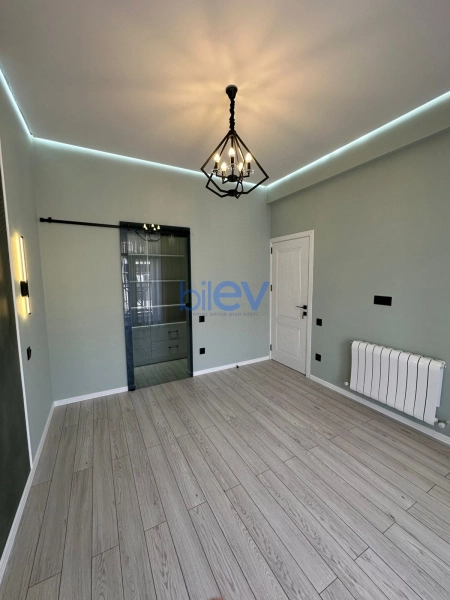 Aylıq Kirayə 2 otaqlı Köhnə Tikili bina evi  65m², Bakı