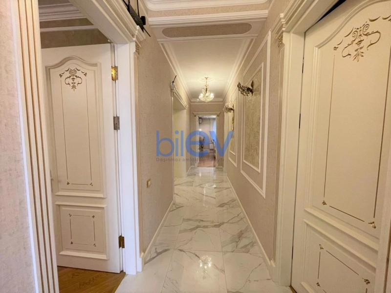 Aylıq Kirayə 3 otaqlı Yeni Tikili bina evi  175m², Bakı