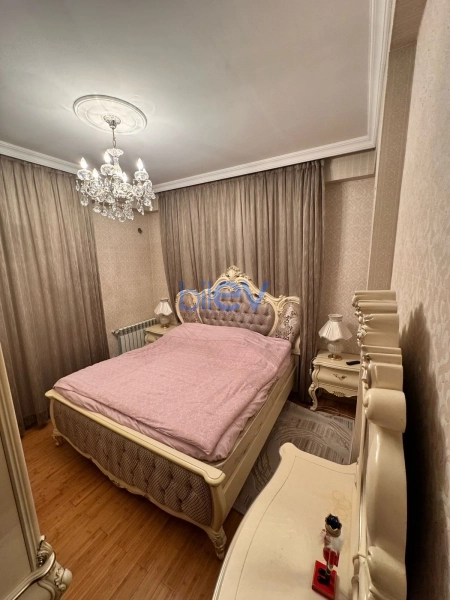 Satış 2 otaqlı Yeni Tikili bina evi  72m², Bakı