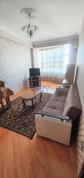 Aylıq Kirayə 2 otaqlı Yeni Tikili bina evi  65m², Bakı