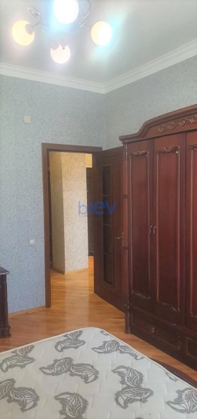 Aylıq Kirayə 2 otaqlı Yeni Tikili bina evi  65m², Bakı