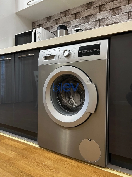 Aylıq Kirayə 4 otaqlı Yeni Tikili bina evi  240m², Bakı