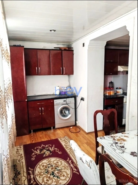 Aylıq Kirayə 3 otaqlı Köhnə Tikili bina evi  100m², Bakı