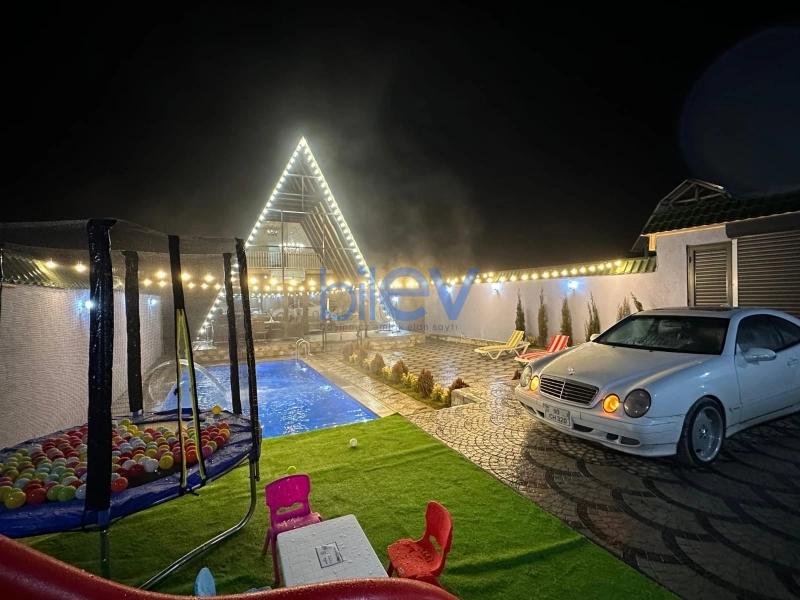 Günlük Kirayə 3 otaqlı Aframe  200m², Qəbələ