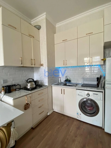 Aylıq Kirayə 2 otaqlı Yeni Tikili bina evi  80m², Bakı