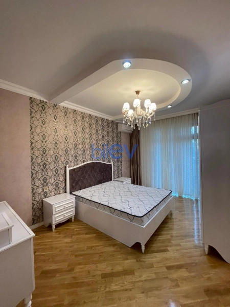 Aylıq Kirayə 2 otaqlı Yeni Tikili bina evi  110m², Bakı