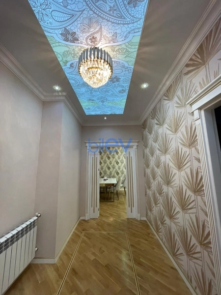 Aylıq Kirayə 2 otaqlı Yeni Tikili bina evi  110m², Bakı