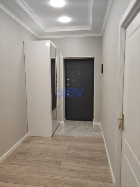 Aylıq Kirayə 2 otaqlı Yeni Tikili bina evi  80m², Bakı