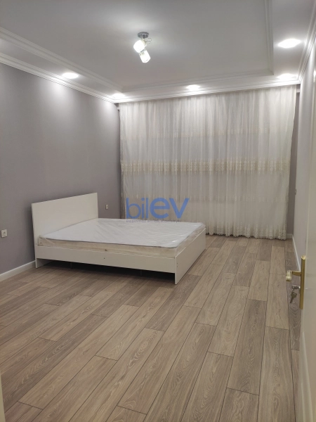 Aylıq Kirayə 2 otaqlı Yeni Tikili bina evi  80m², Bakı