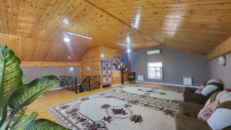 Satış 5 otaqlı Həyət evi  200m², Bakı
