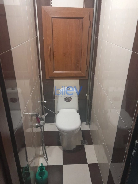 Aylıq Kirayə 3 otaqlı Köhnə Tikili bina evi  72m², Bakı