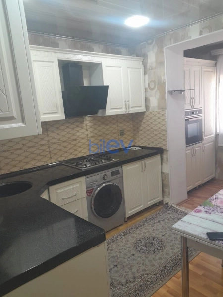 Aylıq Kirayə 3 otaqlı Köhnə Tikili bina evi  72m², Bakı