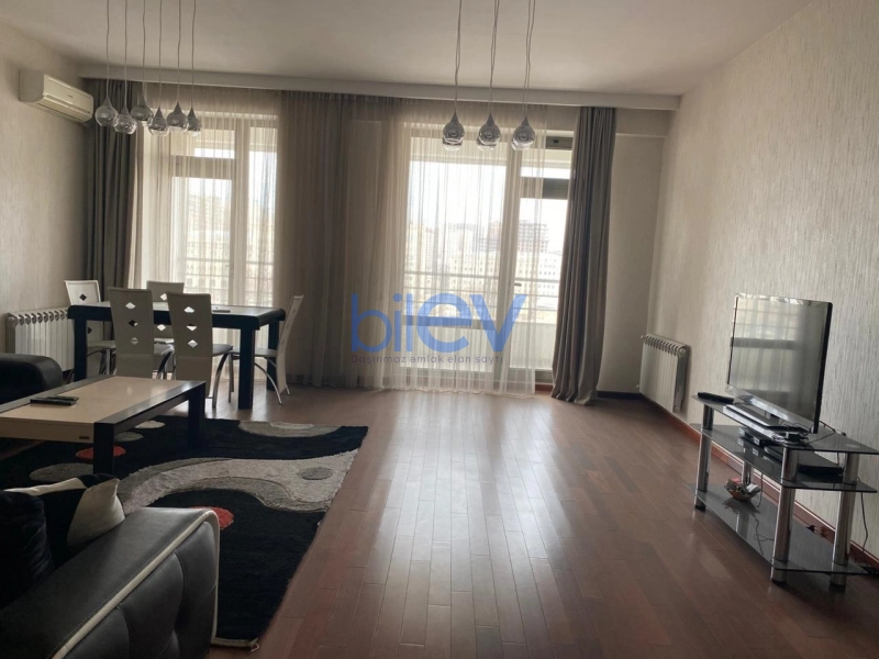 Aylıq Kirayə 2 otaqlı Yeni Tikili bina evi  110m², Bakı