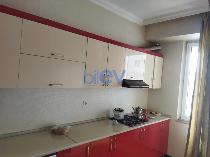 Aylıq Kirayə 3 otaqlı Yeni Tikili bina evi  92m², Bakı